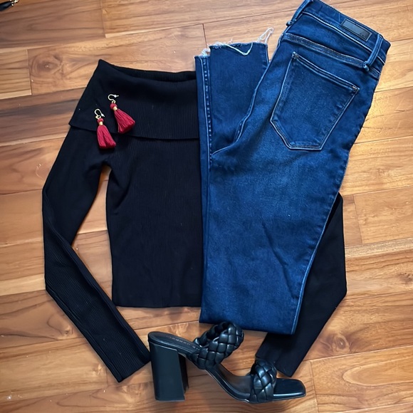 LAST CHANCE Twik ribbed off shoulder “marilyn-collar” style top - Picture 2 of 5